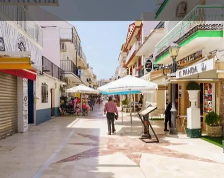 Apartamento Carihuela Primera Linea Playa Apartment Torremolinos